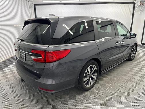 2022 Honda Odyssey Touring