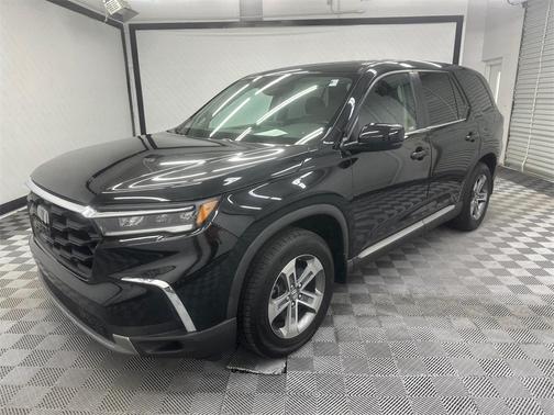 2023 Honda Pilot 2WD EX-L 8 Passenger