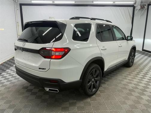 2025 Honda Pilot Sport