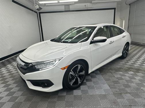 2018 Honda Civic Touring