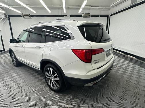 2018 Honda Pilot Touring