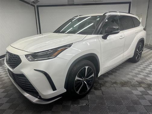 2021 Toyota Highlander XSE