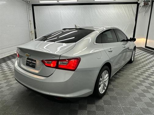 2017 Chevrolet Malibu 1LT