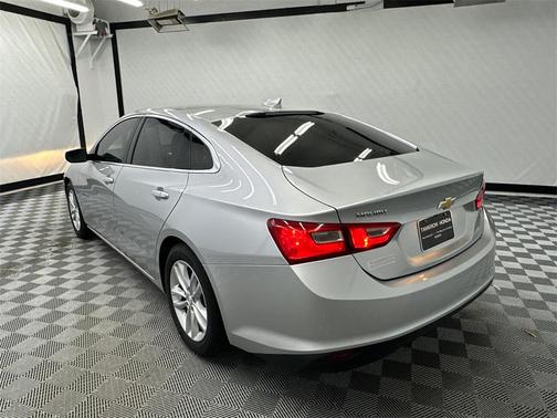 2017 Chevrolet Malibu 1LT