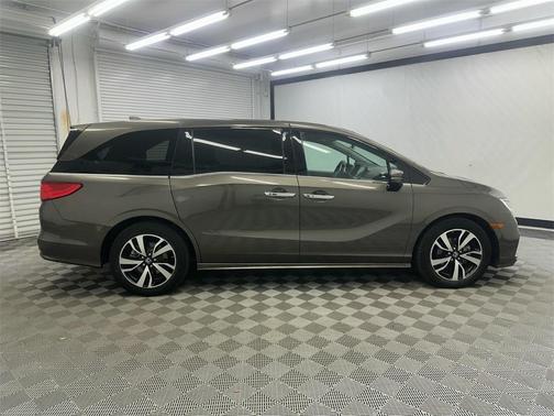 2020 Honda Odyssey Elite