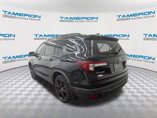 Crystal Black Pearl 2022 Honda Pilot AWD Black Edition