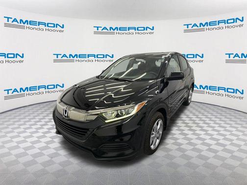 Crystal Black Pearl 2022 Honda HR-V LX