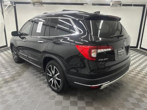 2022 Honda Pilot AWD Elite