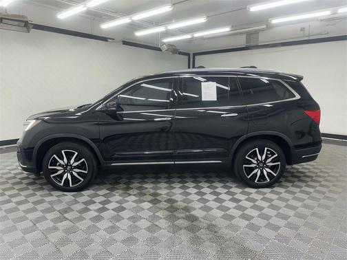 2022 Honda Pilot AWD Elite