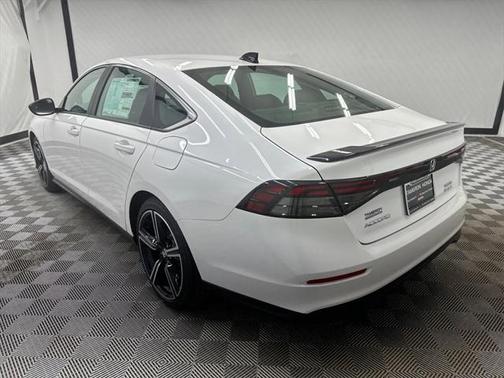 2025 Honda Accord Hybrid Base