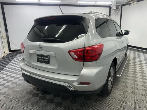 2018 Nissan Pathfinder S