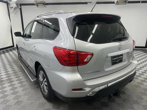 2018 Nissan Pathfinder S