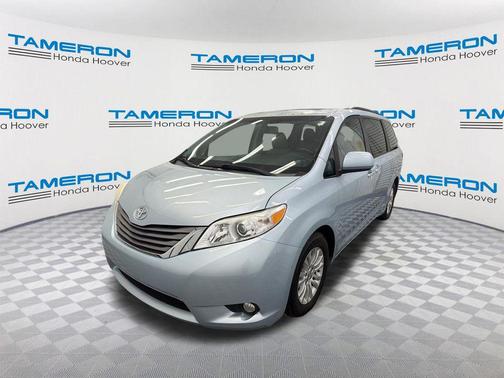 Sky Blue Pearl 2016 Toyota Sienna XLE Premium