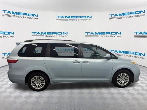 Sky Blue Pearl 2016 Toyota Sienna XLE Premium