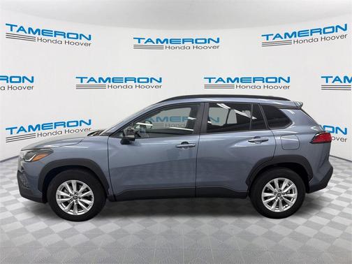 2025 Toyota Corolla Cross LE