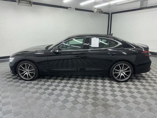 2023 Genesis G70 2.0T AWD