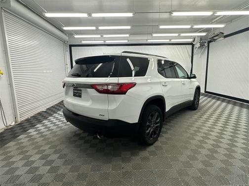 2021 Chevrolet Traverse RS