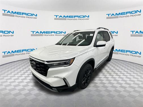 2025 Honda Pilot Touring 8-Passenger