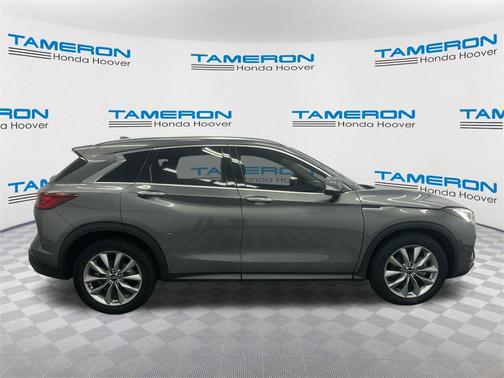 2022 INFINITI QX50 LUXE