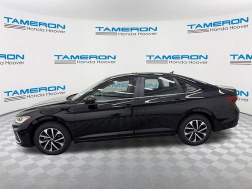 Deep Black Pearl 2025 Volkswagen Jetta 1.5T S