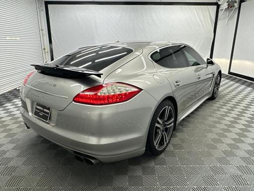 2011 Porsche Panamera Turbo