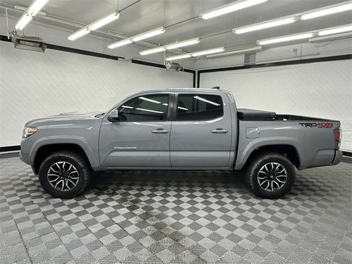2020 Toyota Tacoma TRD Sport