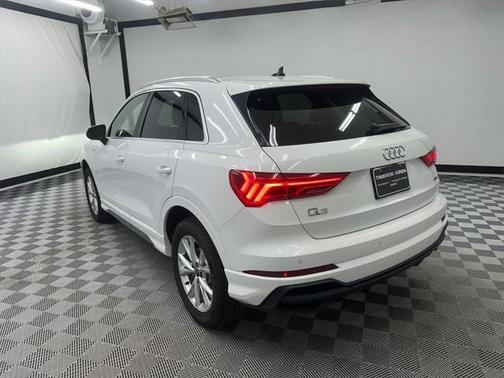 2023 Audi Q3 S line Premium