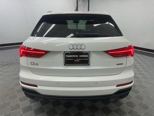 2023 Audi Q3 S line Premium