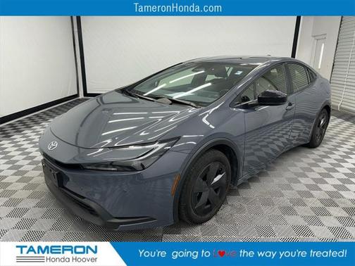 2024 Toyota Prius LE