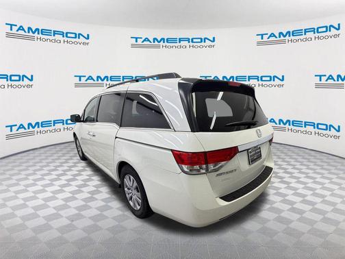 White Diamond Pearl 2016 Honda Odyssey EX-L