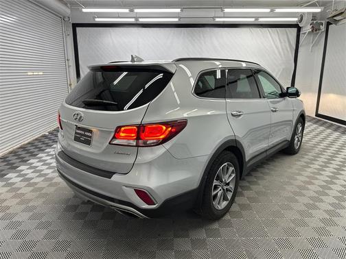 2017 Hyundai SANTA FE Limited