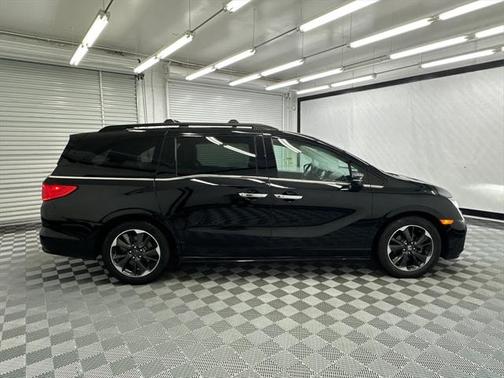 2021 Honda Odyssey Elite