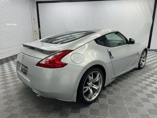 2009 Nissan 370Z Touring