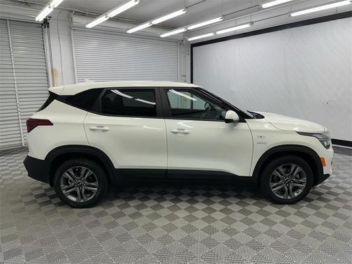 2021 Kia Seltos LX