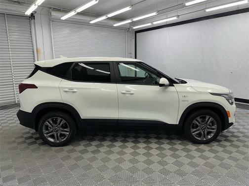 2021 Kia Seltos LX