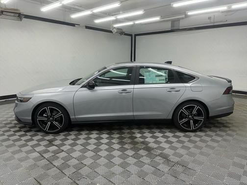 2025 Honda Accord Hybrid Base