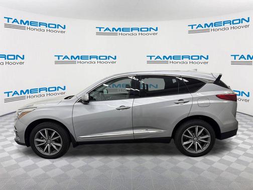 Lunar Silver Metallic 2019 Acura RDX Technology Package