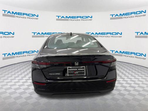 Crystal Black Pearl 2026 Honda Accord SE