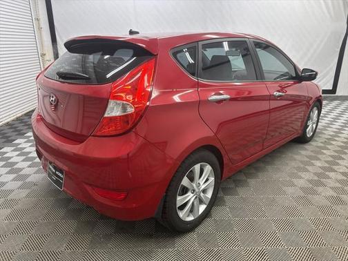 2014 Hyundai Accent SE