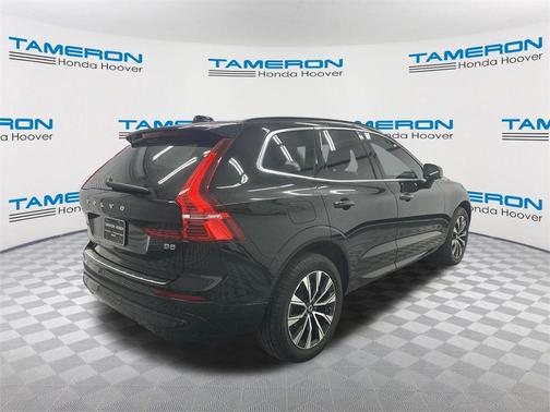 2023 Volvo XC60 B5 Core