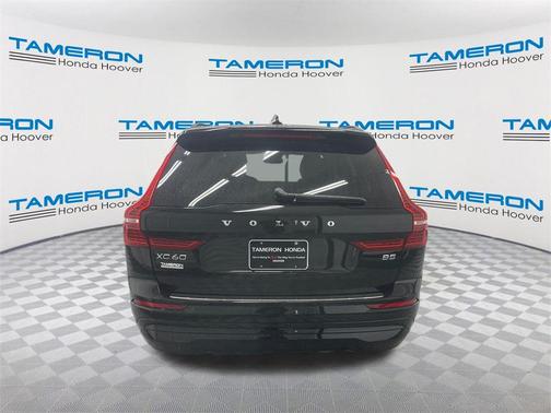 2023 Volvo XC60 B5 Core