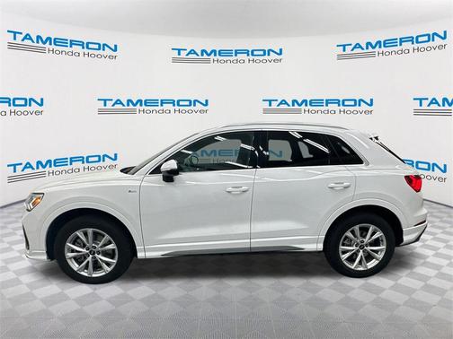 2024 Audi Q3 Premium 45 TFSI S line quattro Tiptronic