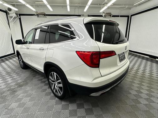 2016 Honda Pilot Elite