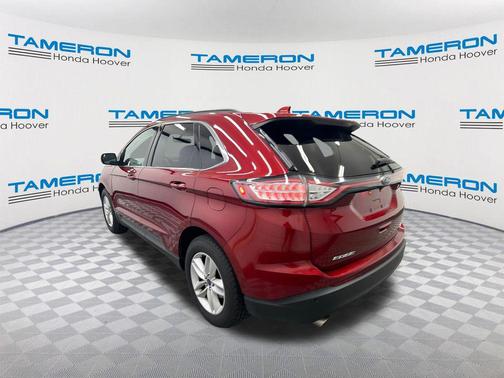RUBY RED METALLIC TINTED CC 2018 Ford Edge SEL