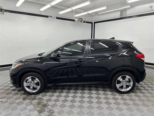 2022 Honda HR-V LX