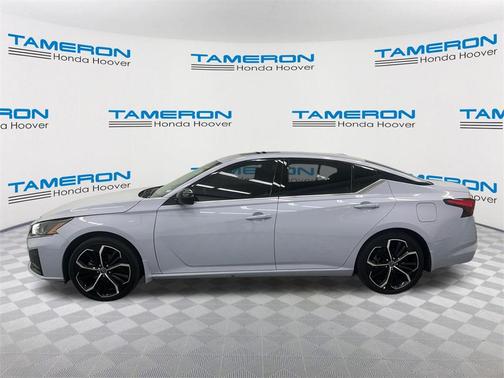 2025 Nissan Altima SR FWD