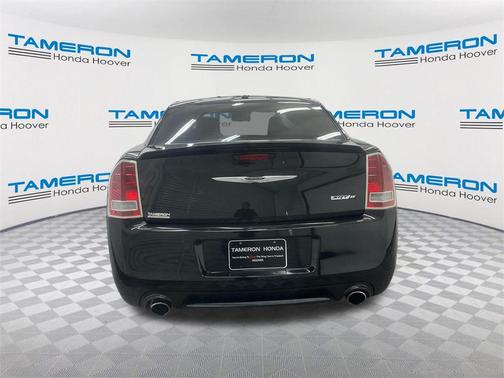 2013 Chrysler 300 SRT8