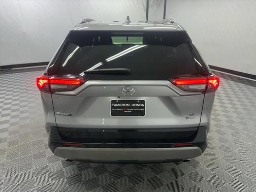 2025 Toyota RAV4 Hybrid SE