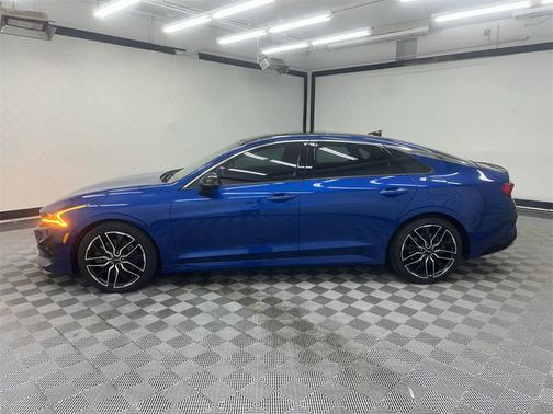 2022 Kia K5 GT