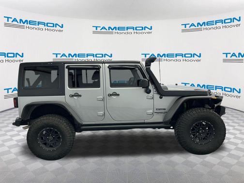 Billet Silver Metallic Clearcoat 2017 Jeep Wrangler Unlimited Sport